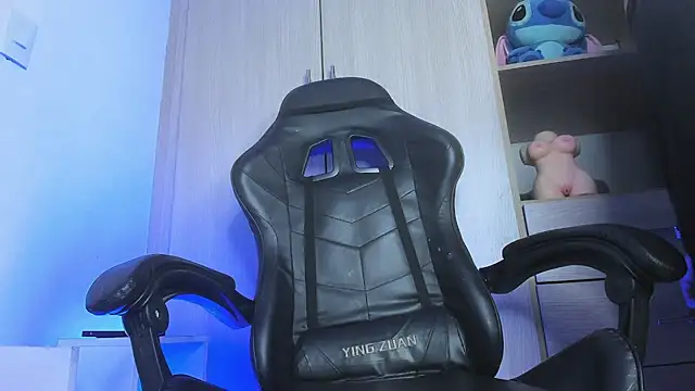 Snapshot of JAXXXONHERD chatting on February 21, 2026, 6:32 pm JAXXXONHERD online show from February 21, 2026, 6:32 pm