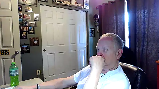 nobledad online show from February 17, 2026, 8:39 pm