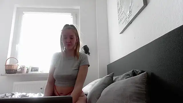 Snapshot of LachenderTeufel chatting on March 22, 2025, 11:11 am LachenderTeufel online show from March 22, 2025, 11:11 am