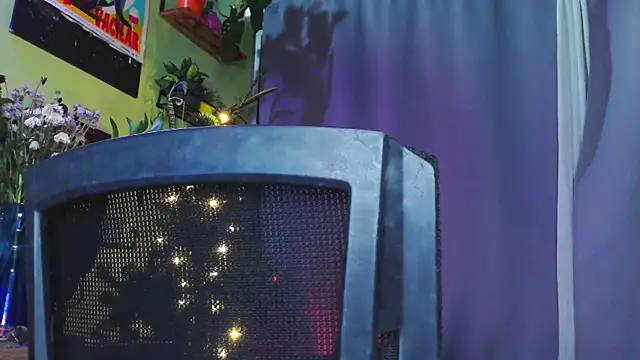 purple em69 online show from January 14, 2026, 1:31 am