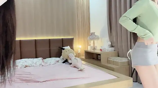 Snapshot of Jennie_Spa chatting on December 30, 2024, 3:34 pm Jennie Spa online show from December 30, 2024, 3:34 pm