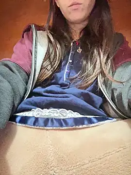 rossana99  online show from May 21, 2026, 8:17 pm