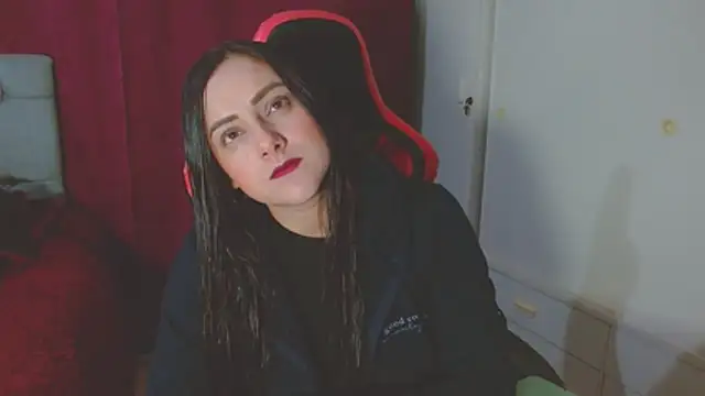 Noamartin  online show from January 11, 2026, 1:34 am