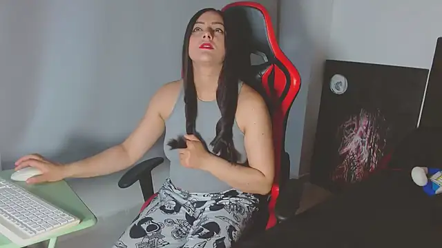 Noamartin  online show from March 25, 2026, 1:50 am