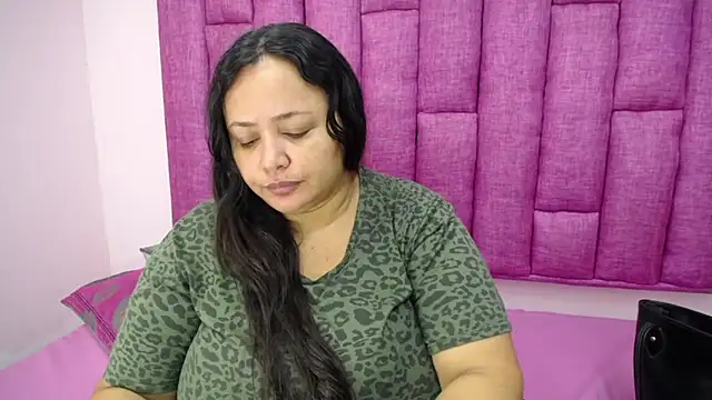 CrushOnMe  online show from January 8, 2026, 12:16 am