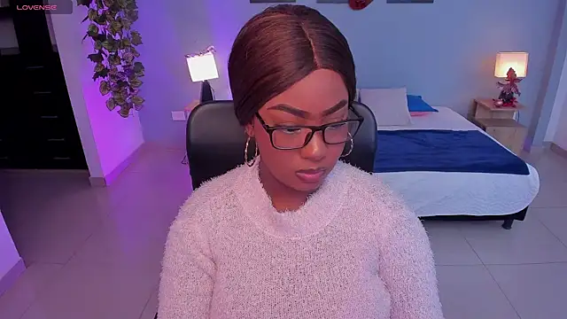 JasmineCampbell  online show from December 20, 2025, 1:14 pm