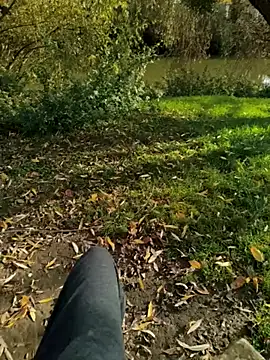 Snapshot of no1belike1 chatting on November 5, 2025, 1:36 pm no1belike1 online show from November 5, 2025, 1:36 pm