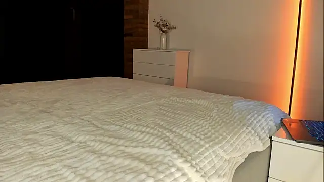 Rachel Rey online show from November 30, 2025, 6:41 pm