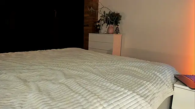 Rachel Rey online show from December 18, 2025, 6:34 pm