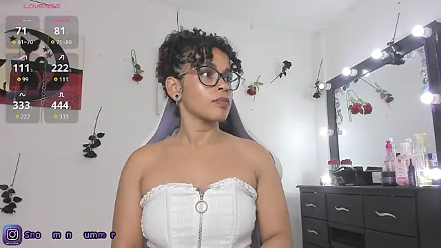 Snapshot of Lips_SaraSofia2 chatting on April 15, 2026, 10:32 pm Lips SaraSofia2 online show from April 15, 2026, 10:32 pm