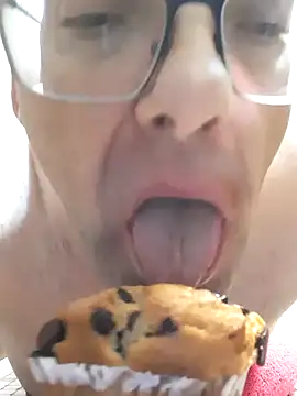 handsomeguy0729 online show from December 31, 2024, 1:52 pm