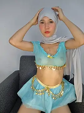 Snapshot of hanaa_18 chatting on April 23, 2026, 1:01 am hanaa 18 online show from April 23, 2026, 1:01 am