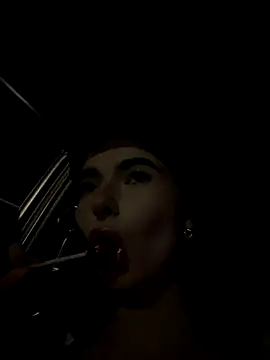 Coralinee 01 online show from January 8, 2026, 12:05 am