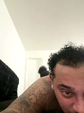 Snapshot of Your_Going2Luv_Me chatting on December 21, 2025, 11:23 am Your Going2Luv Me online show from December 21, 2025, 11:23 am