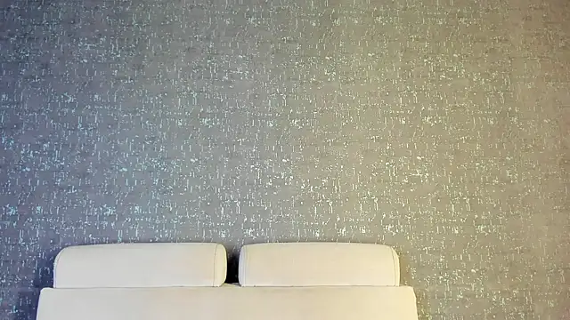 Amareto  online show from March 20, 2026, 11:11 am