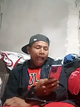 Moreno1813 online show from March 3, 2025, 12:50 pm