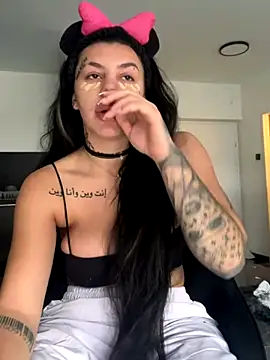 Snapshot of sexynalaa chatting on December 4, 2024, 1:36 pm sexynalaa online show from December 4, 2024, 1:36 pm