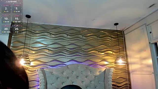 Andreita Jones online show from November 2, 2025, 11:37 am