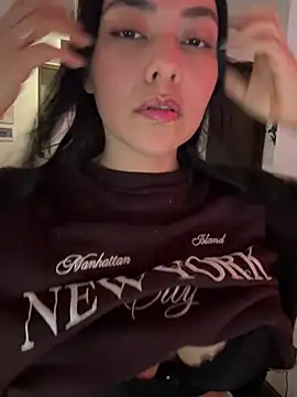 PetitLumiere online show from January 19, 2025, 2:36 am