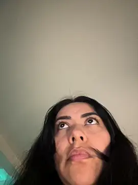 PetitLumiere online show from January 12, 2026, 1:12 am