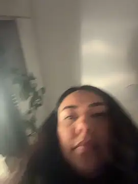 Snapshot of PetitLumiere chatting on February 3, 2026, 5:05 am PetitLumiere online show from February 3, 2026, 5:05 am