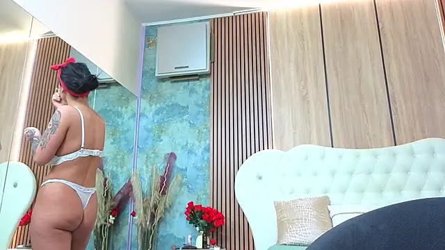 AngellBlackX online show from April 22, 2026, 7:48 am