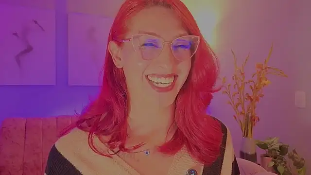 Juliana Saenzz online show from December 1, 2025, 3:40 am