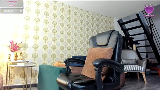 Snapshot of _angelina_class_7 chatting on February 5, 2026, 2:24 pm angelina class 7 online show from February 5, 2026, 2:24 pm