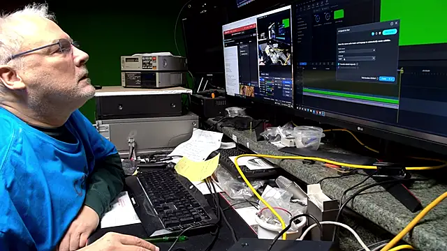 Snapshot of ButtCrackShowing-OOPS chatting on February 24, 2026, 6:31 pm ButtCrackShowing-OOPS online show from February 24, 2026, 6:31 pm