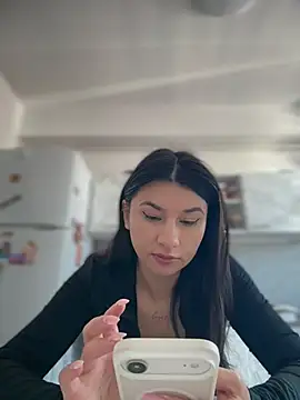 Simply the best online show from April 7, 2026, 7:32 am