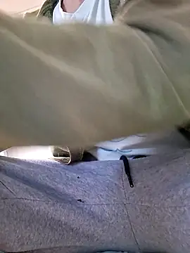 molozeb online show from December 16, 2025, 8:07 am