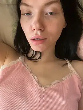 Snapshot of Lisaaa_Alisa chatting on October 16, 2025, 8:00 am Lisaaa Alisa online show from October 16, 2025, 8:00 am