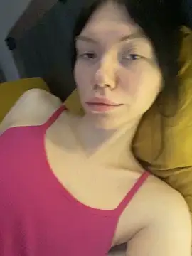 Lisaaa Alisa online show from December 15, 2025, 5:46 am