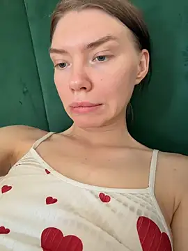 Lisaaa Alisa online show from June 7, 2026, 12:21 pm