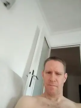 Snapshot of Blondinet92 chatting on December 18, 2025, 3:05 pm Blondinet92 online show from December 18, 2025, 3:05 pm