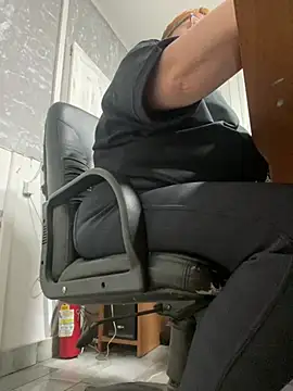 Klio5678 online show from March 4, 2026, 6:37 pm