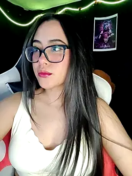 Snapshot of Janna_mnt chatting on October 9, 2025, 2:34 am Janna mnt online show from October 9, 2025, 2:34 am