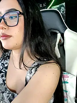 Janna mnt online show from March 3, 2026, 5:03 am