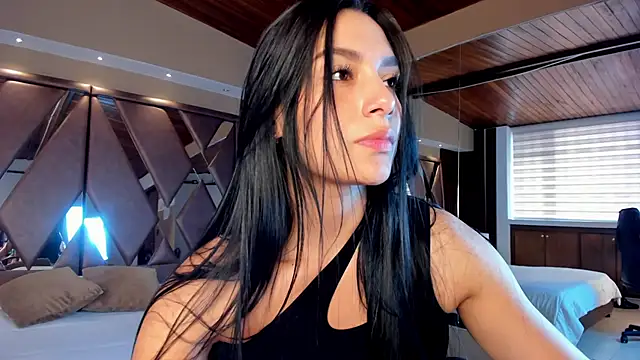 Snapshot of carina_rossi chatting on February 22, 2025, 11:57 am carina rossi online show from February 22, 2025, 11:57 am