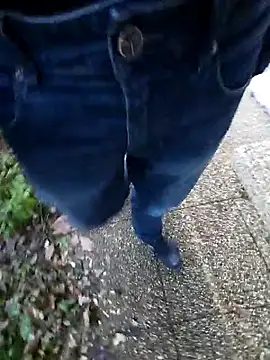 Snapshot of Lorent6969 chatting on February 11, 2026, 4:29 pm Lorent6969 online show from February 11, 2026, 4:29 pm