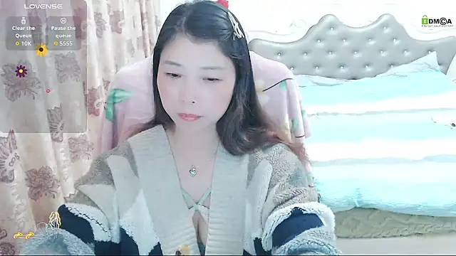 -Shirleyni  online show from February 2, 2026, 2:38 pm