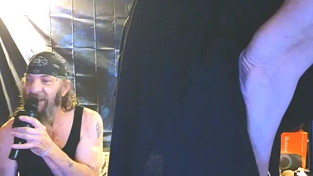 PropertyAndBiker online show from October 22, 2025, 11:03 pm