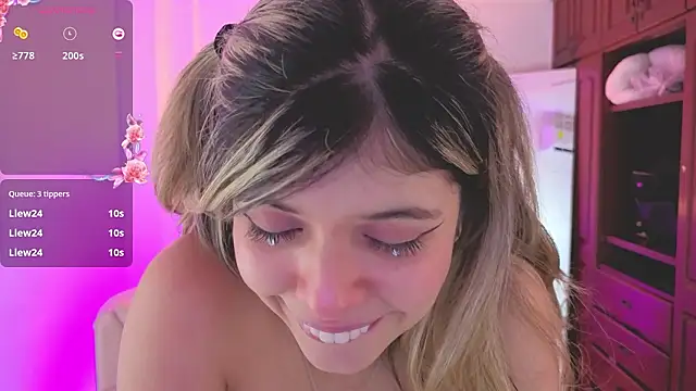 NATAASHA    online show from March 16, 2026, 5:44 am