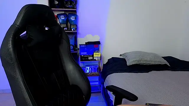 JacobKirito online show from April 19, 2026, 3:51 am