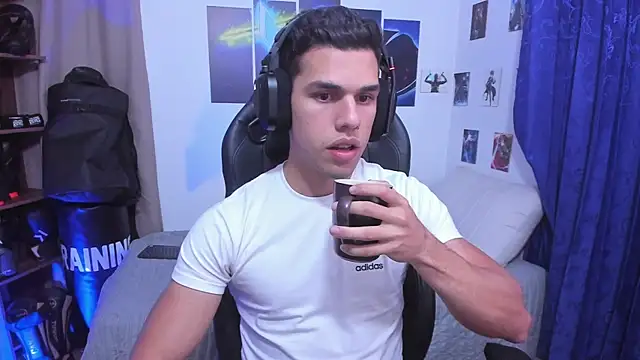 JacobKirito online show from September 28, 2025, 3:35 am