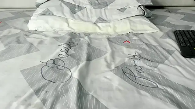 maybelline69 online show from October 21, 2025, 8:25 am