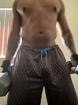 MidnightFlexxx online show from June 15, 2026, 4:17 pm