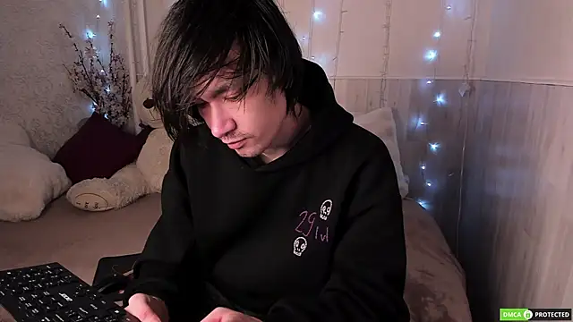 CalvinOwens online show from November 17, 2025, 3:10 am