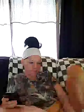 Snapshot of SidneyRaee chatting on March 19, 2025, 6:55 pm SidneyRaee online show from March 19, 2025, 6:55 pm