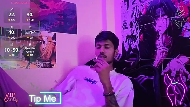 Snapshot of just_fucks chatting on April 7, 2026, 11:12 am just fucks online show from April 7, 2026, 11:12 am